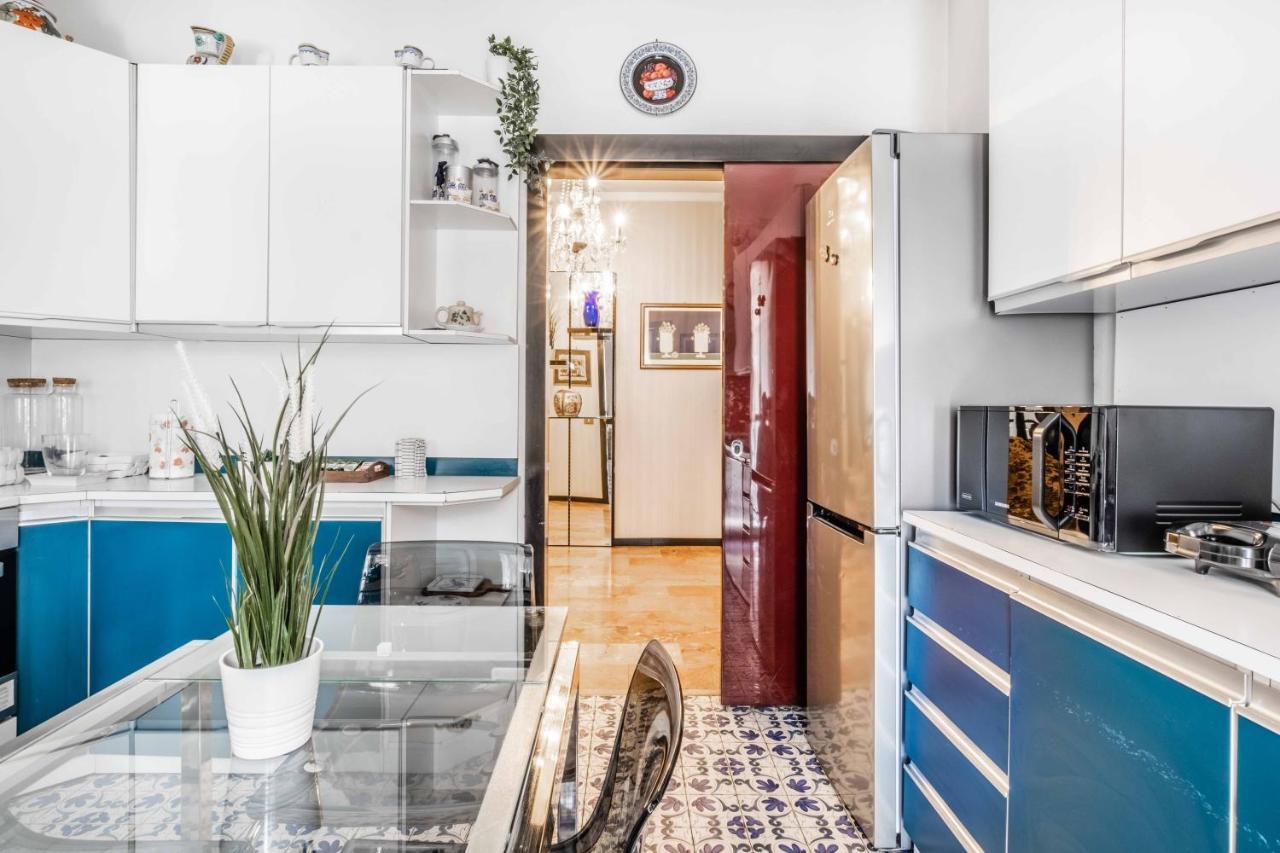 Morgantini House San Siro-Duomo "Netflix & Terrace" Apartment Milan Bagian luar foto