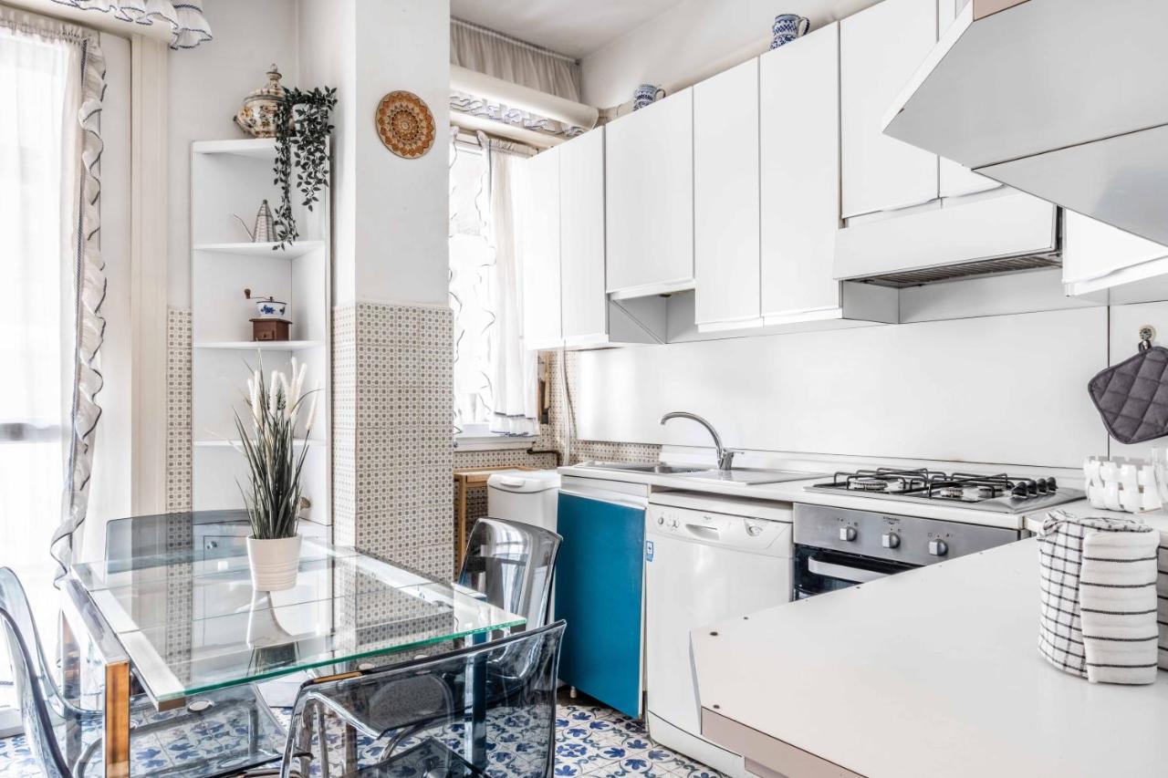 Morgantini House San Siro-Duomo "Netflix & Terrace" Apartment Milan Bagian luar foto