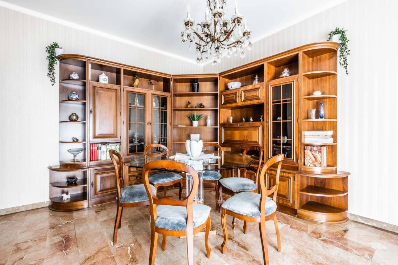 Morgantini House San Siro-Duomo "Netflix & Terrace" Apartment Milan Bagian luar foto