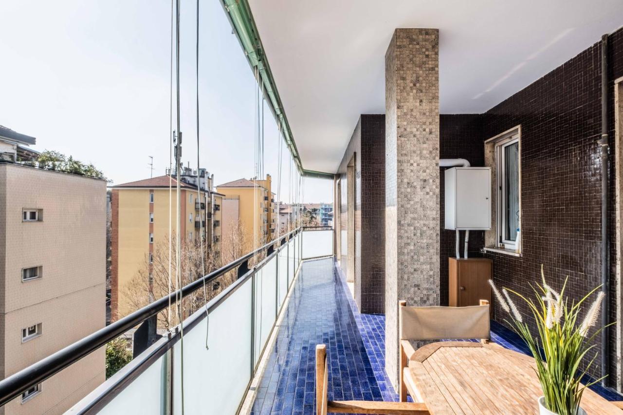 Morgantini House San Siro-Duomo "Netflix & Terrace" Apartment Milan Bagian luar foto